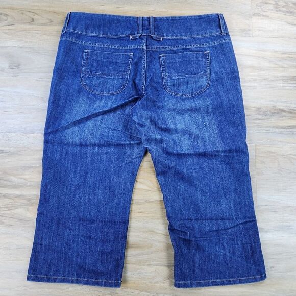 💇‍♀️Lee Dark Wash One True Fit Lower On The Waist Crop Jeans Size 18 - Picture 3 of 9